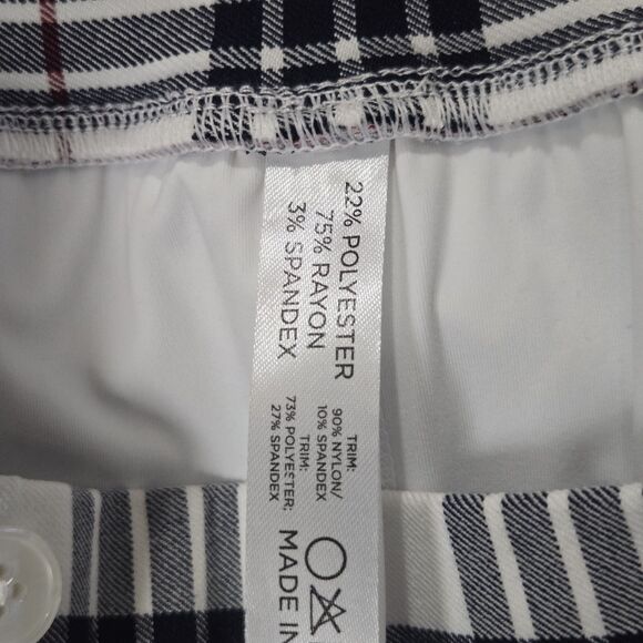 Tuckernuck S White Red Black Plaid Renee Mini Golf Skirt Skort - Picture 7 of 9